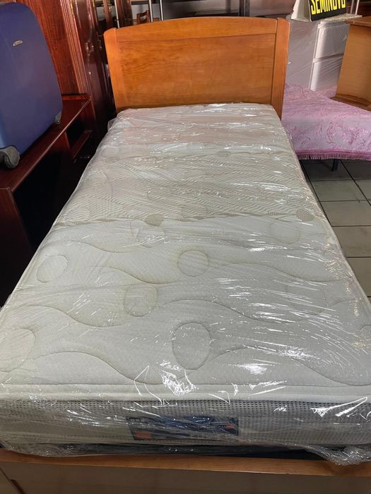 Cama Solteiro Dupla em Madeira