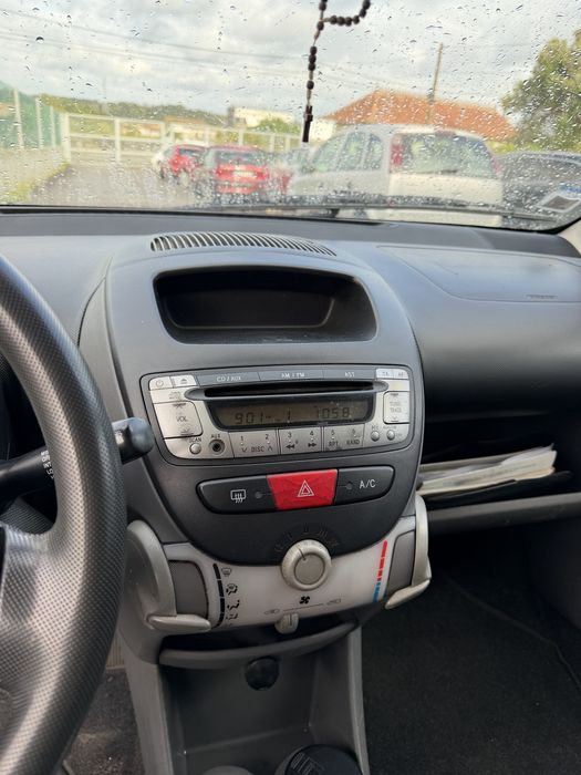 Peugeut 107 1.0VTi Filou 68CV