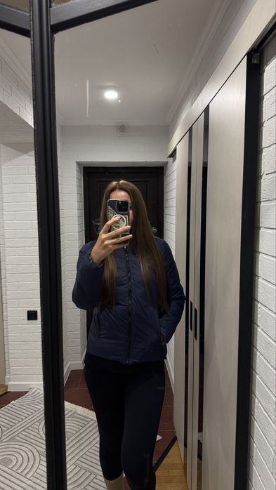 Двохсторонній жіночий пуховик DLF