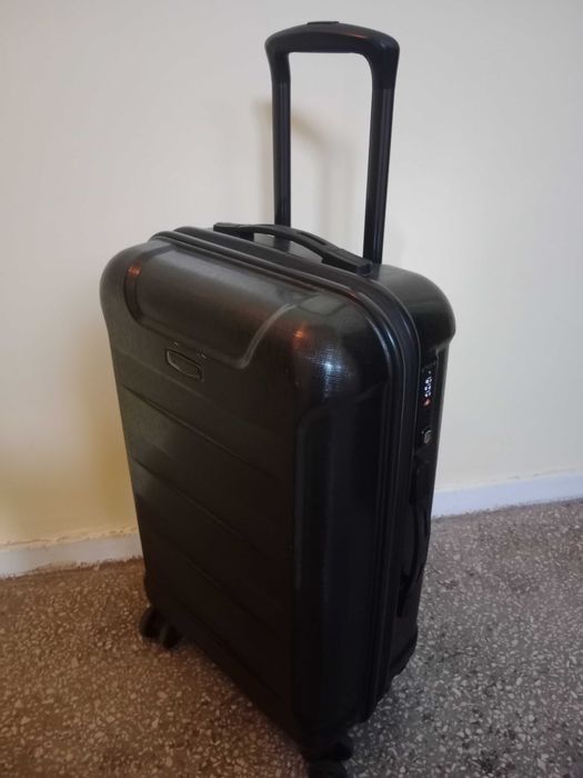 Walizka podróżna 60cmx38cmx23cm