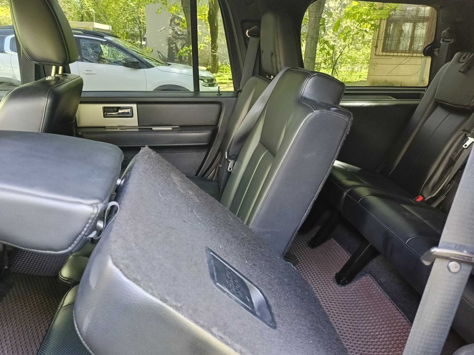 Продати Ford Expedition 2017 вiд властника