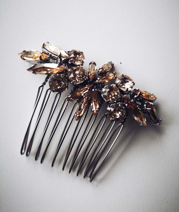 Elegancka suknia ślubna Rara Avis model Andra