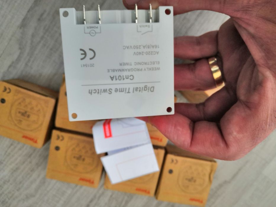 Relógios programáveis semanal