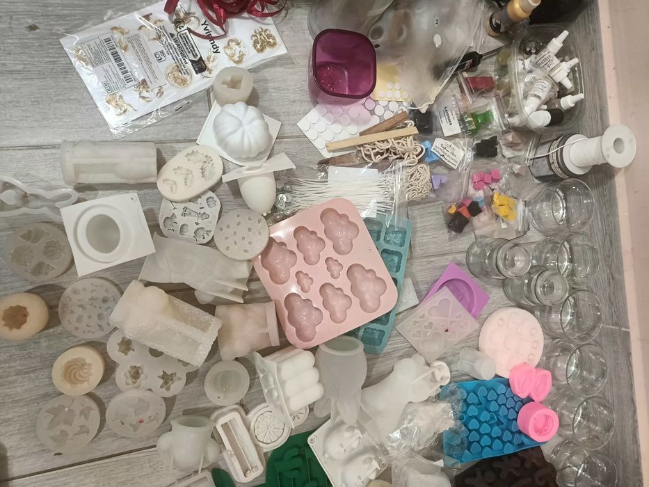 Повний набір для свічковаріння свічки форми гноти  аромати
