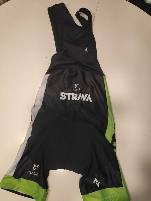 Equipamanto ciclismo Merida/Strava.