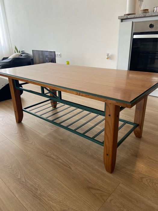 Mesa em Madeira Maciça e Ferro