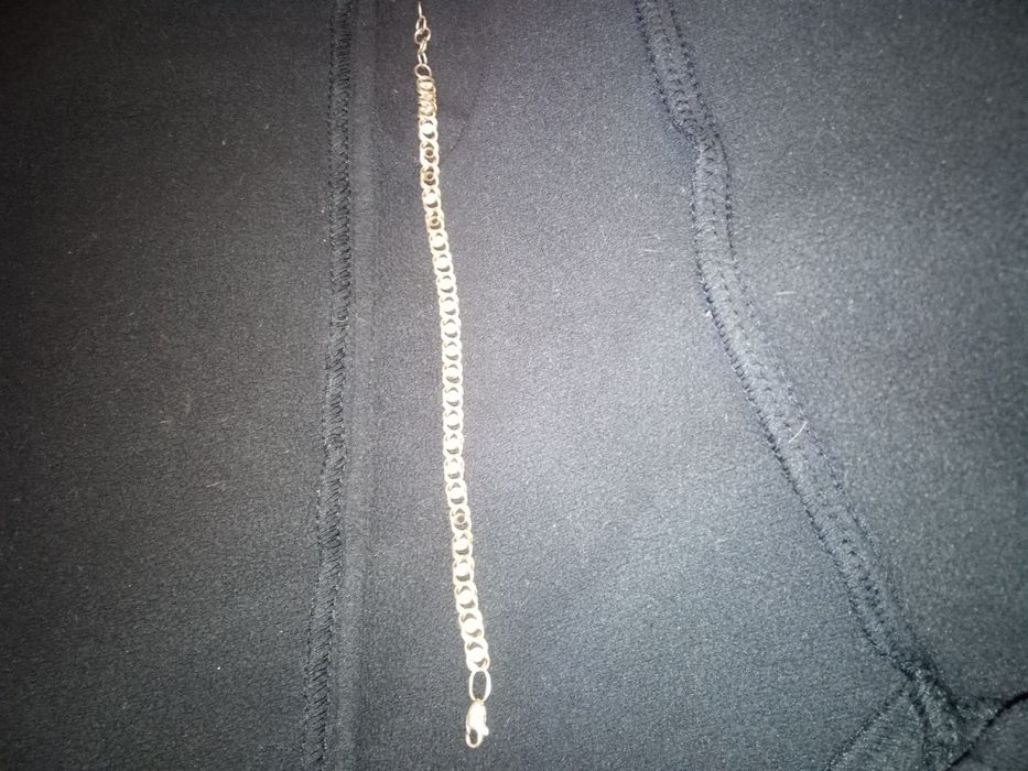 Срібний браслет.