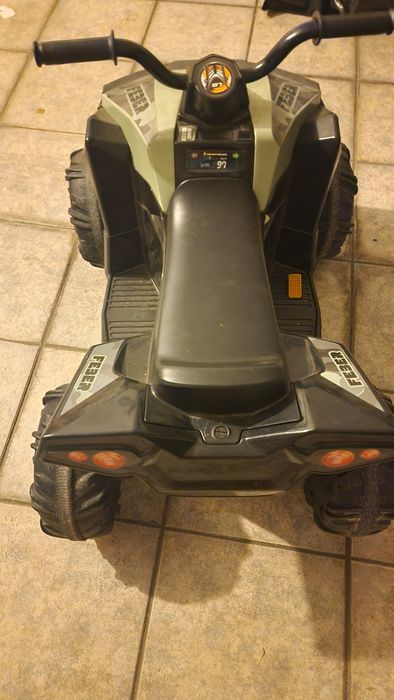 Moto 4 eletrica criança