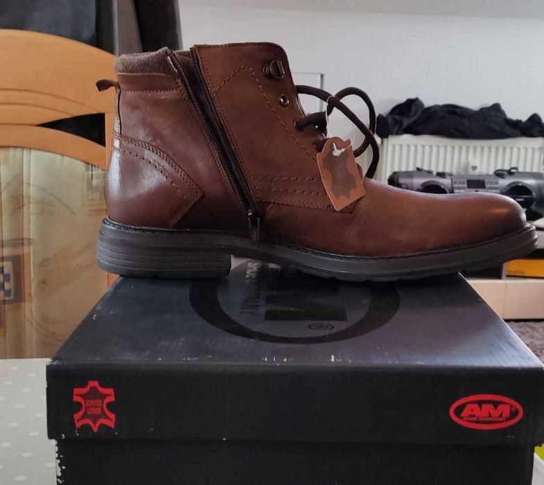 Продам чоловічі черевики Am Shoe Company