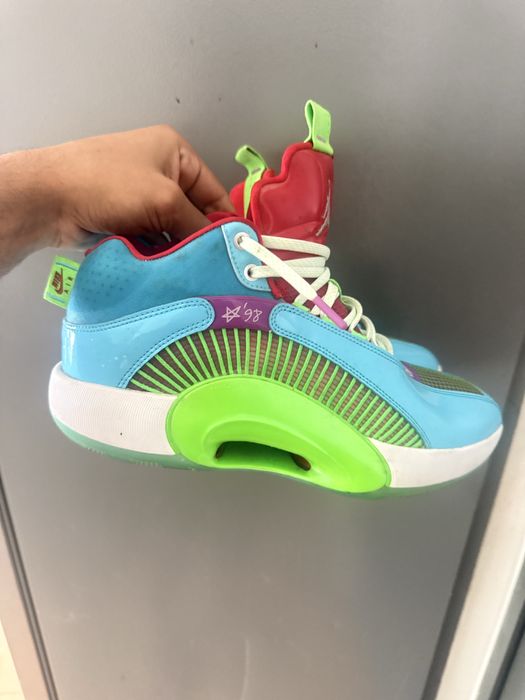 Jordan 35 PF “Jayson Tatum Greatest Gift” Tamanho 44 EU – Estado Impecável