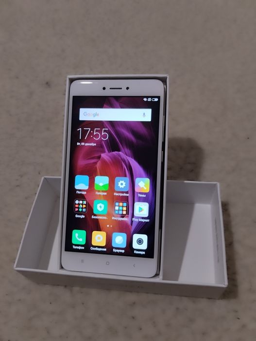 Телефон Редмі 4х