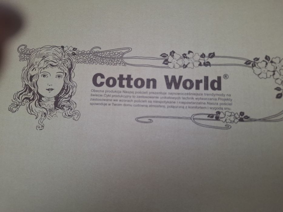 Sprzedam komplet pościeli haftowanej