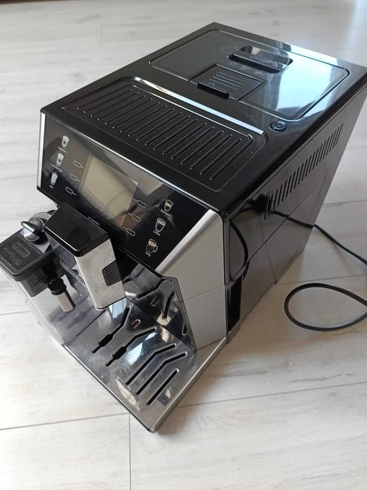 Ekspres De'Longhi PrimaDonna Class