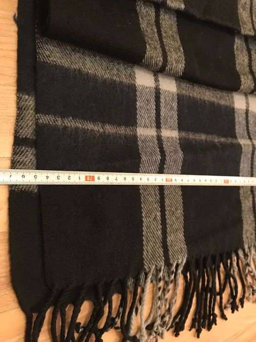 szal w kratę czarno-biały Vero Moda