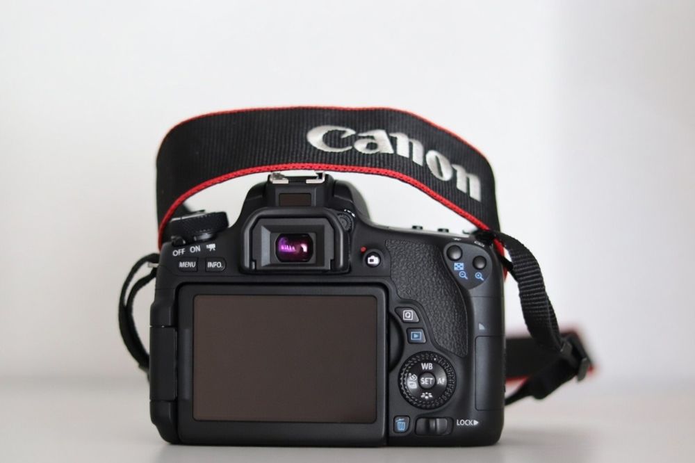 Canon 77D, 760d як нові. Можна з об'єктивом. ( Як 800 750 850 80 70d)