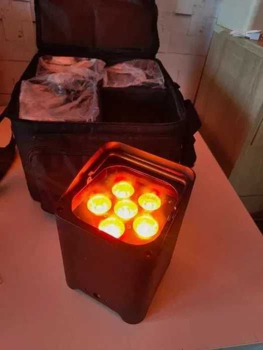 Nieużywany zestaw 4 reflektorów LED UKing