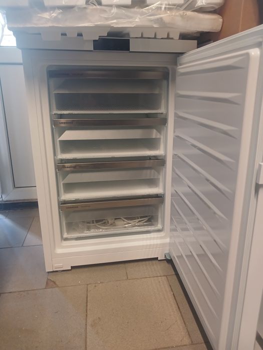 Нові холодильники Liebherr made in Germani