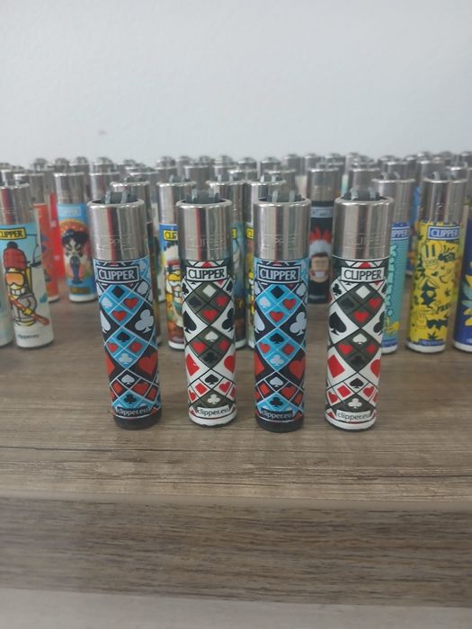 90 isqueiros Clipper colecção