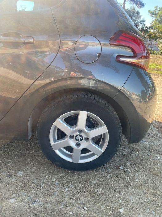 Vendo Peugeot 208