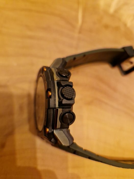 Casio G-Shock GST-B300XB-1A3ER  oryginalny