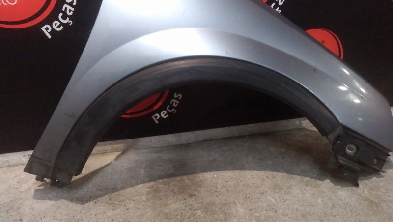 Guarda Lamas Dto Opel Corsa C (X01)