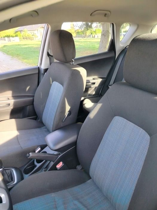 Kia Ceed-zadbana