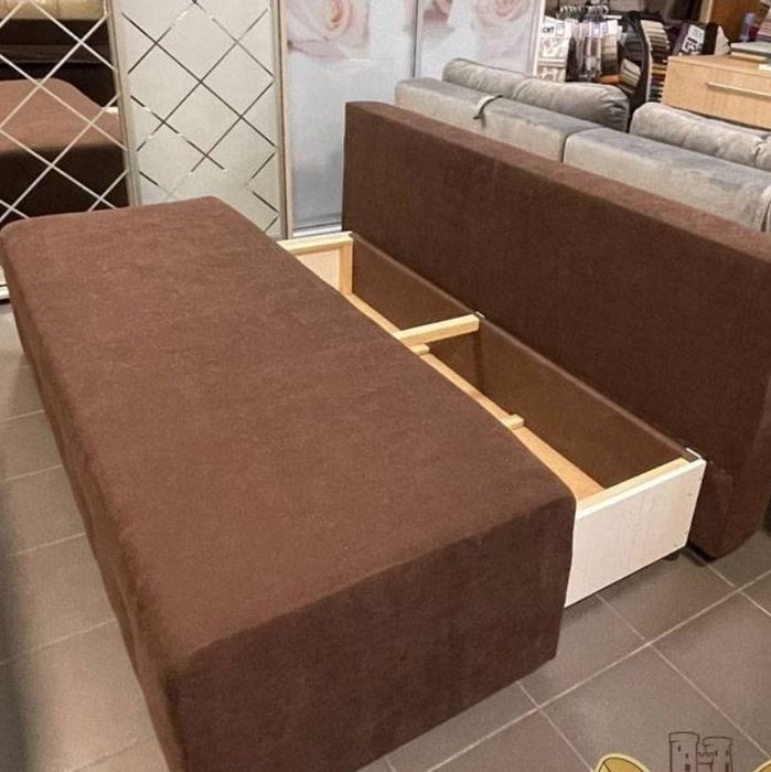 Продам диван б/у в хорошем состоянии.