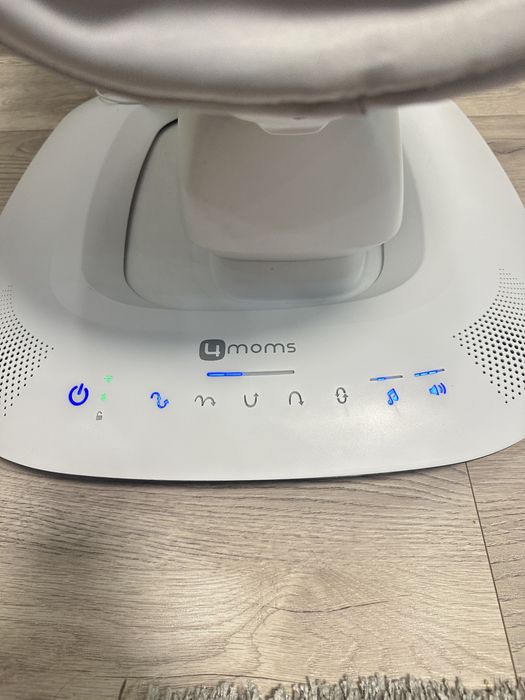 4moms MamaRoo 5.0 заколисуючий центр / шезлонг / електрокачеля (сірий)