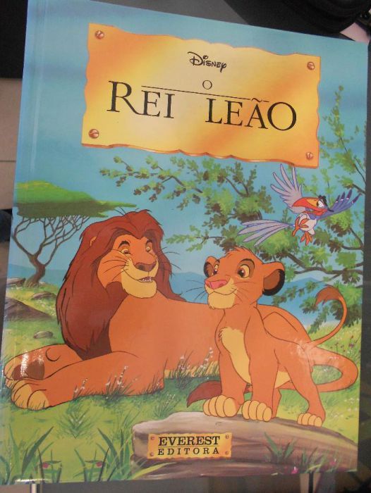 Vendo vários livros da Disney e outros como novos