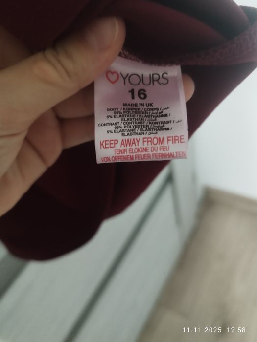 Sukienka. 44. Elegancka.