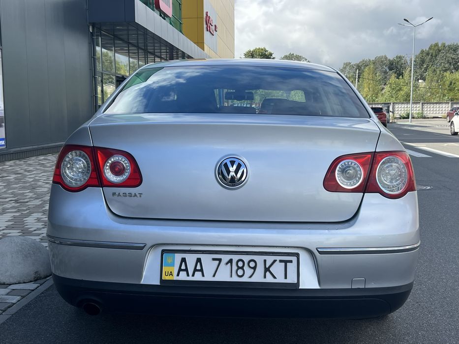 Volkswagen Passat 2010