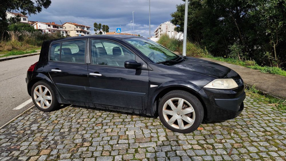 Renault Megane 2 dCi 1.5 (105cv) 250.00kms Versão “Luxe Privilège”
