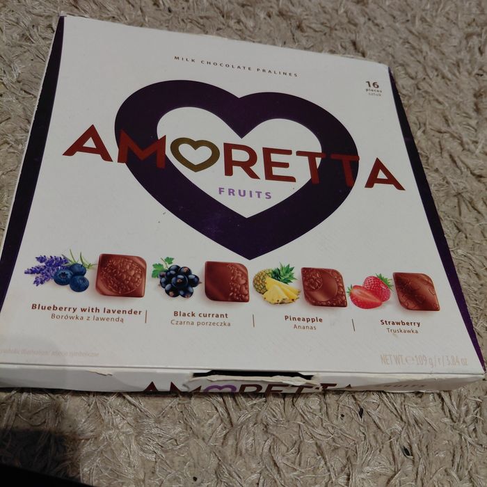 Zestaw słodyczy i chipsów