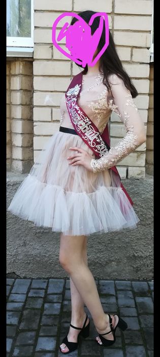 Плаття на випускний вечір