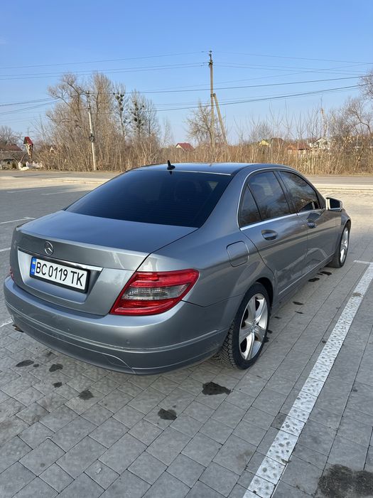 Mercedes-Benz C180 Limited