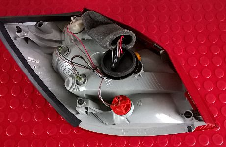 Farolim Stop Dto - SKODA FABIA II (542)