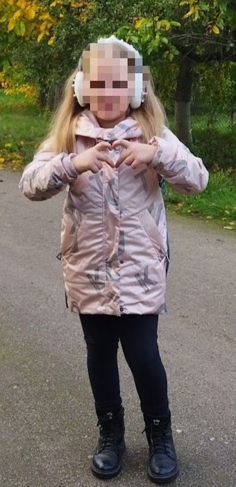 Демі куртка для дівчинки 140