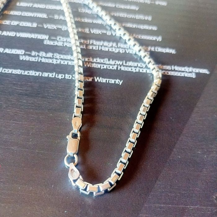 Srebrny łańcuszek 43 g Pr. 925