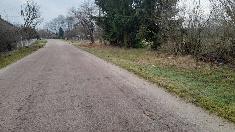Działka nad jeziorem Brajnickim