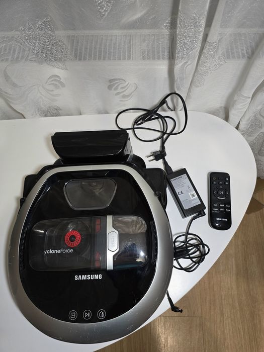 Robot Samsung PowerBot VR20R7250WC Stan dobry 100% sprawny