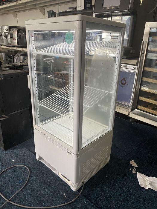 Кондитерська вітрина Bartscher