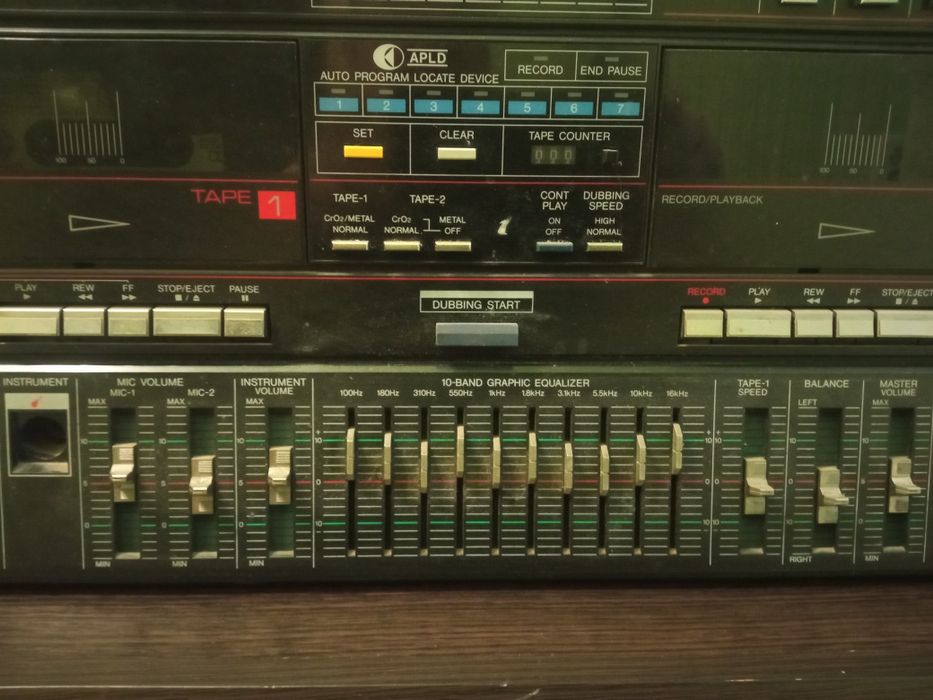 Магнитофон SHARP HK-9000