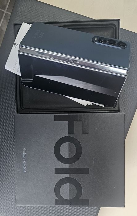 Samsung Z Fold 4 12/256