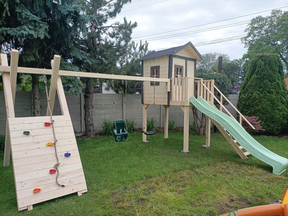 Plac Zabaw Domek.