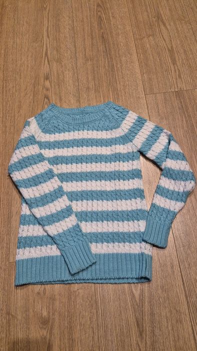 Sweter w turkusowo-białe piaski M