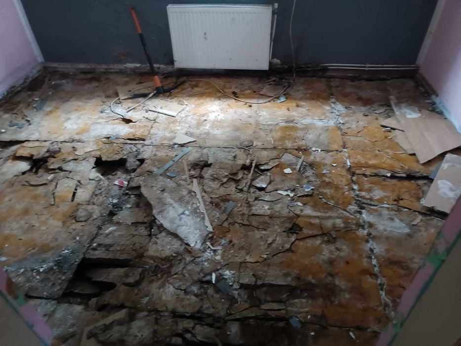 Prace rozbiórkowe wewnątrz ręczne przygotowanie mieszkań do remontu