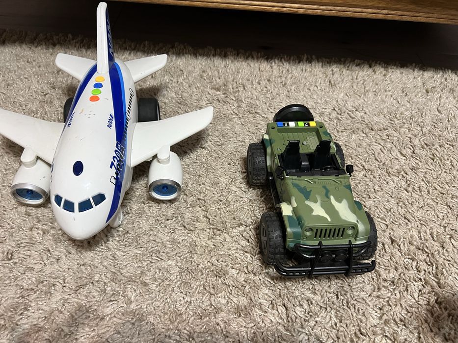 Дитячі ігрушки техніка