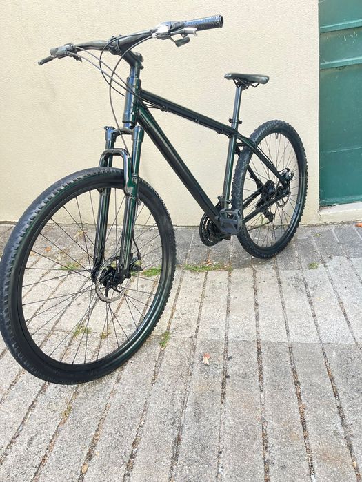 Bicicleta BTT montanha marca berg roda 29 travão de disco frente e trás suspensão velocidade Shimano etc 130euros