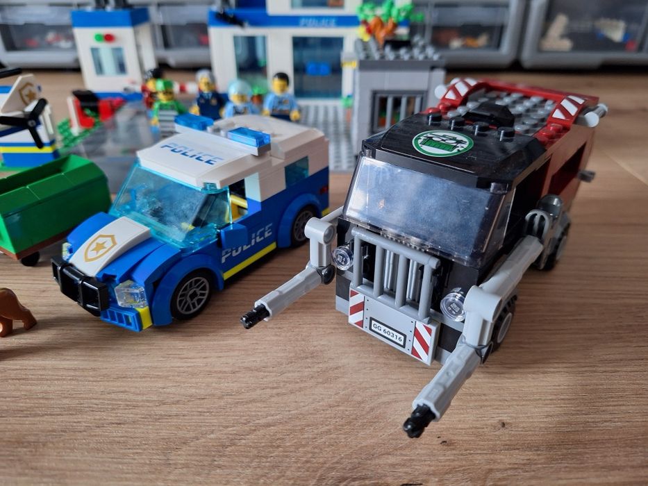 Lego City - 60316 - Posterunek Policji