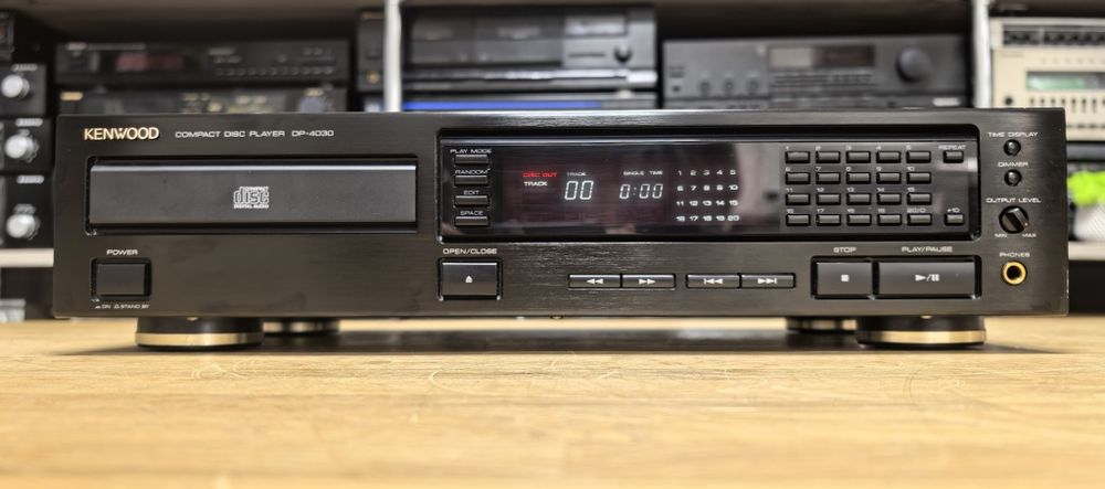 CD програвач Kenwood DP-4030